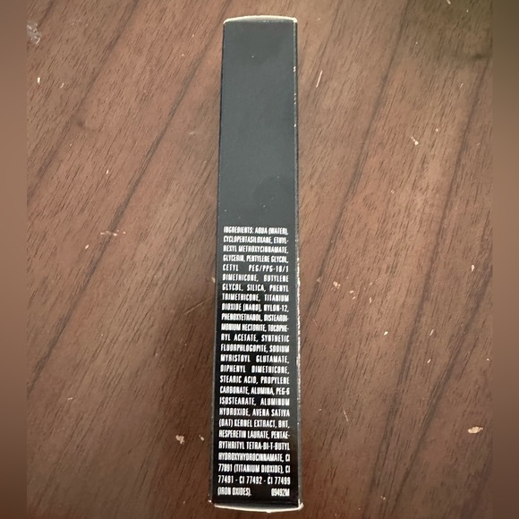 Mister light Instant light corrective pen by Givenchy- Brand new - Picture 3 of 4